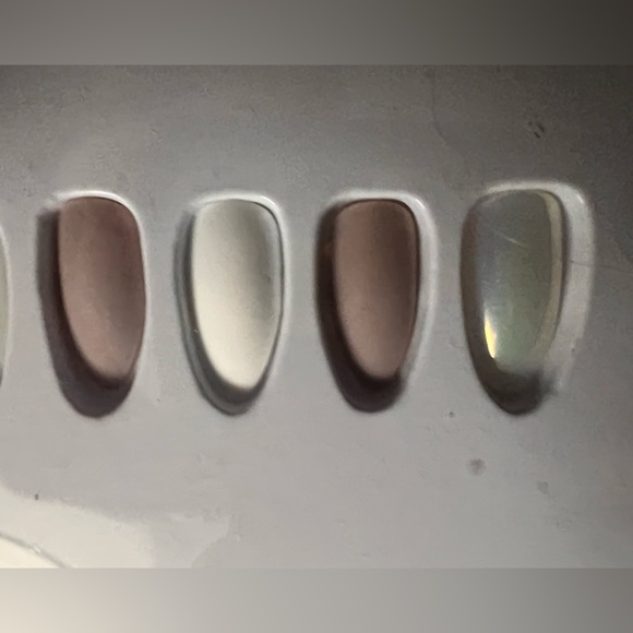 Tips Beauty | Couture medium/long Acrylic Press On Nails, 3-pack - Picture 4 of 6